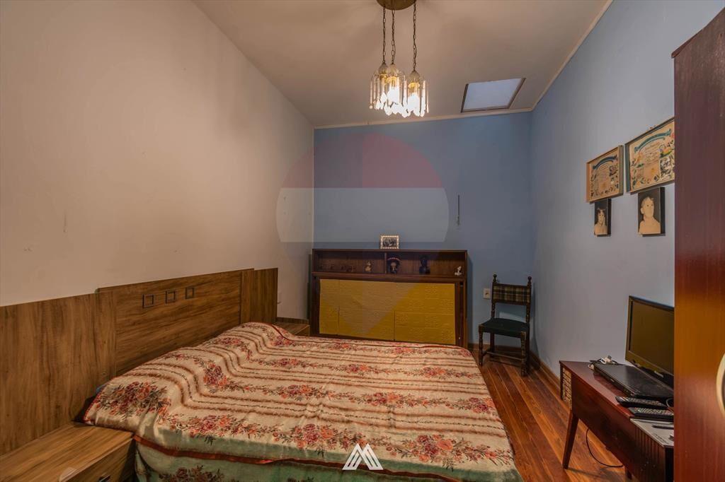 Casa en venta - 4 dormitorios - Garaje - Zona MAM