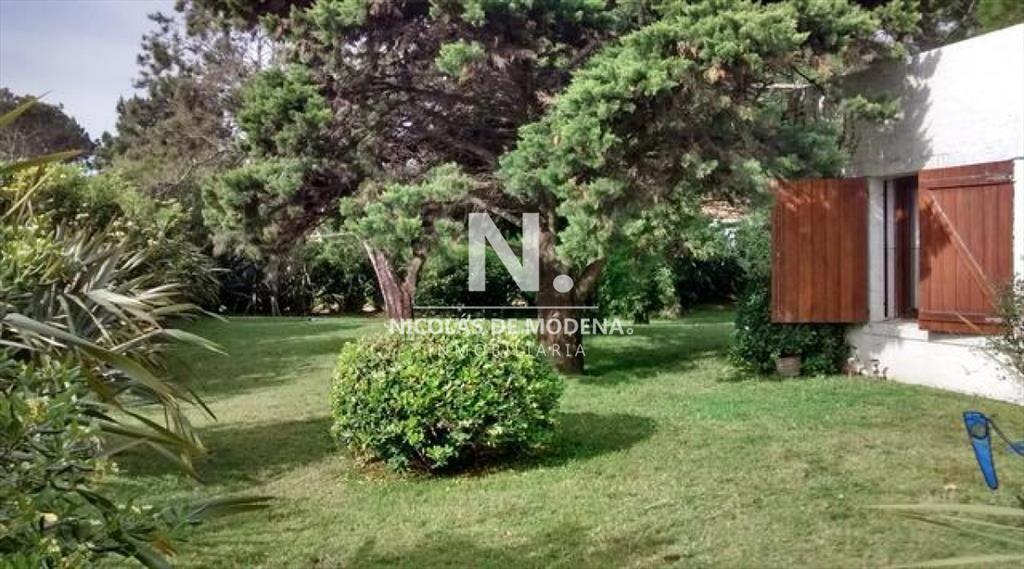 Venta casa en tio tom muy cerca del mar Punta