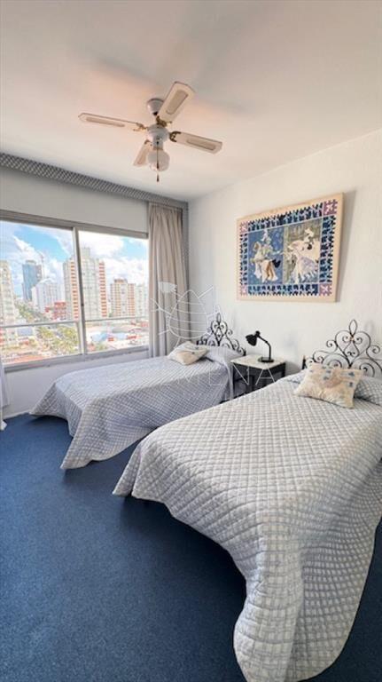 Apartamento en Peninsula, 1 dormitorios y medio