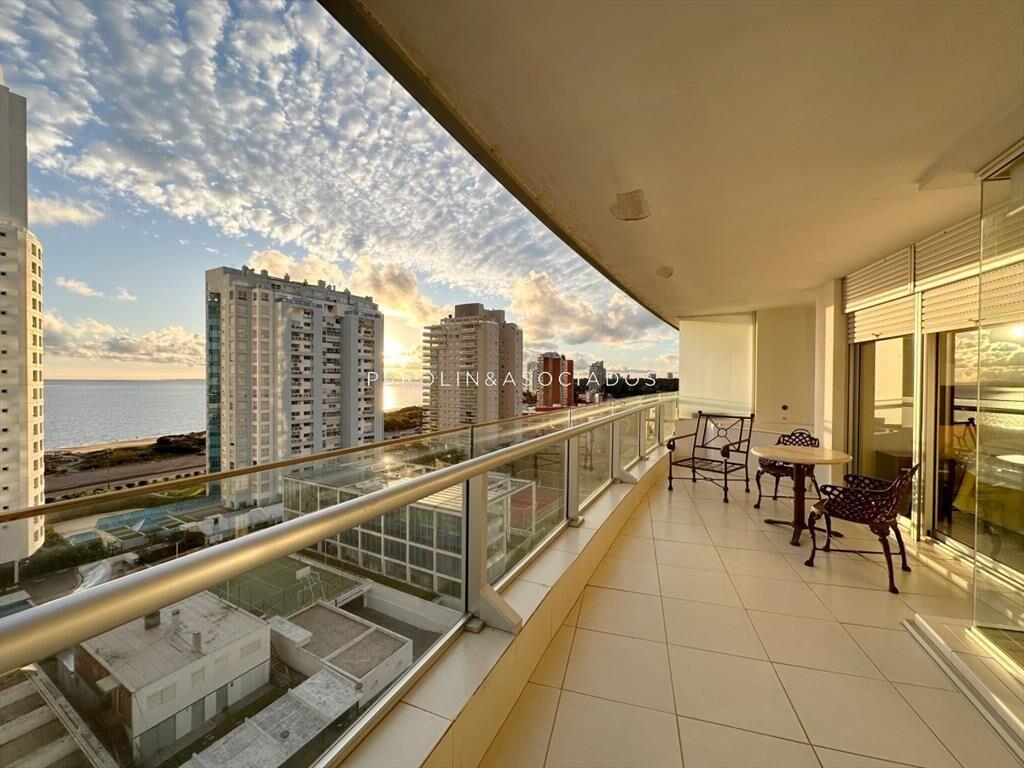 Apartamento en venta de 2 dormitorios en Torre