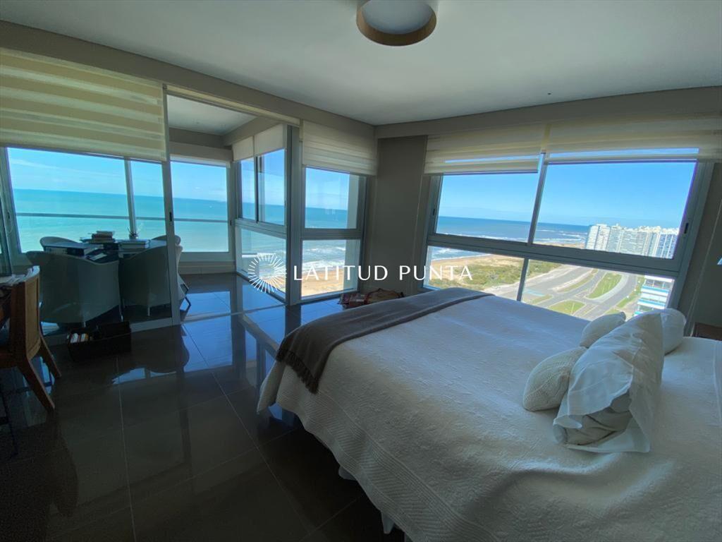 Apartamento esquinero en Le Parc, 2 dormitorios
