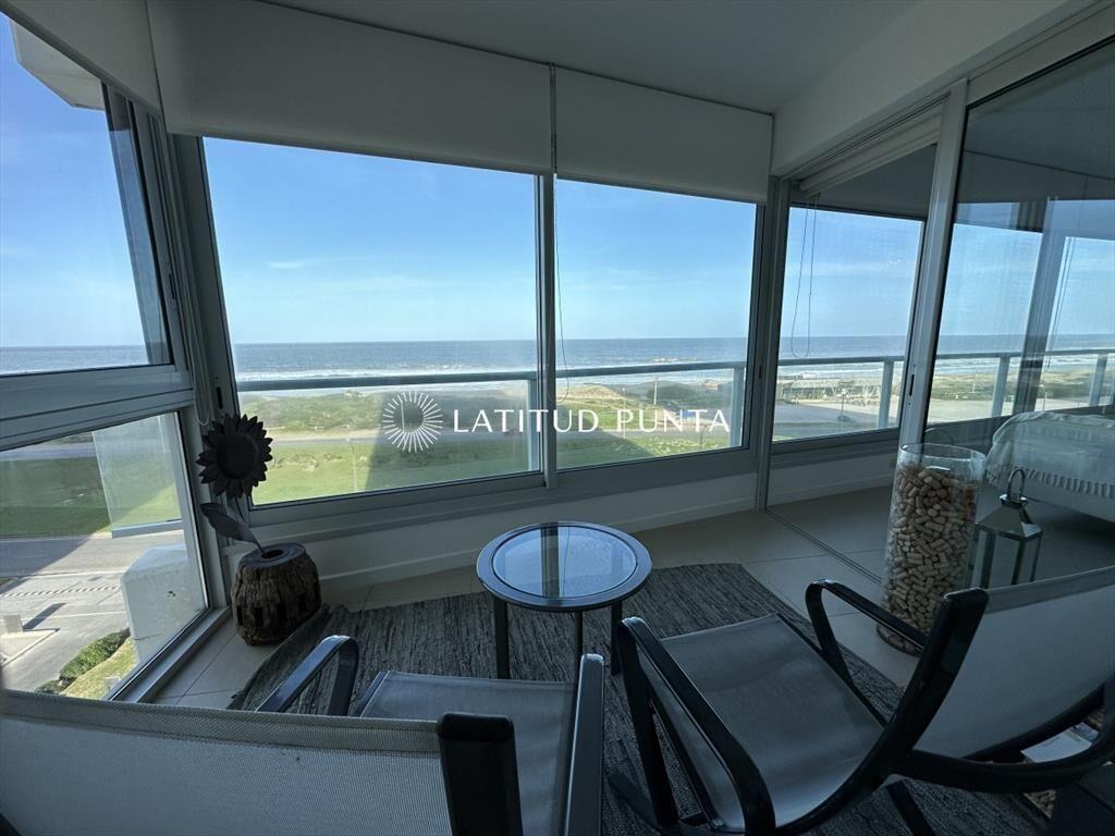 Apartamento en Le Parc, 3 suites más dependencia