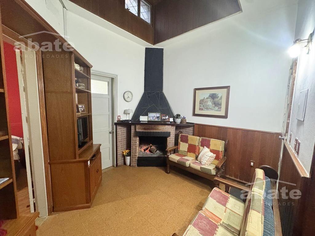 Casa en  venta 3 dormitorios próximo Nuevo Centro