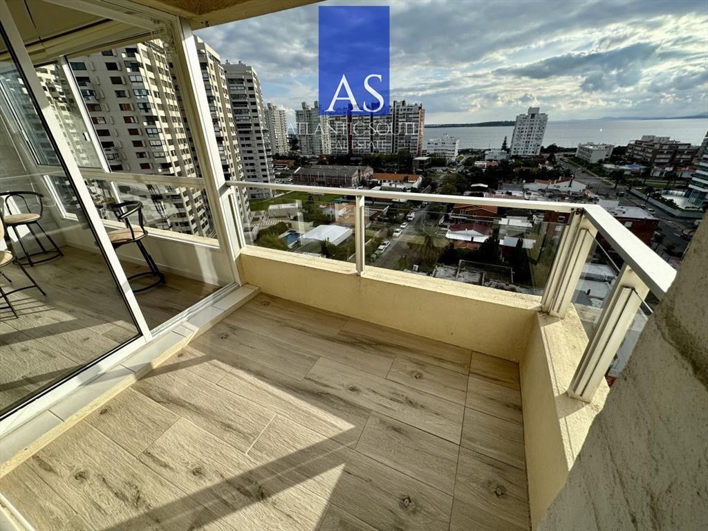 Apartamento 2 dormitorios excelente vista Playa Mansa Punt