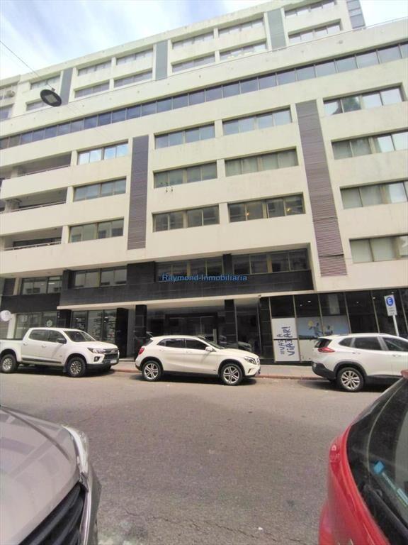 Alquiler oficina de 80m2 en alquiler en Ciudad Vieja