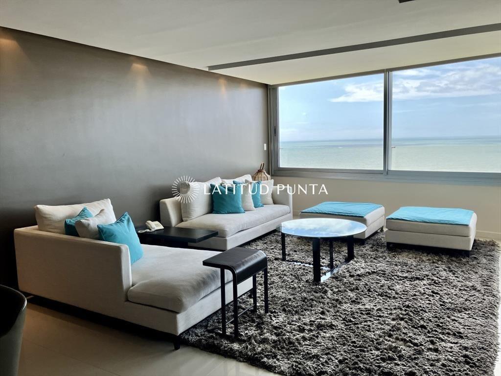 Apartamento en Brava, 3 dormitorios
