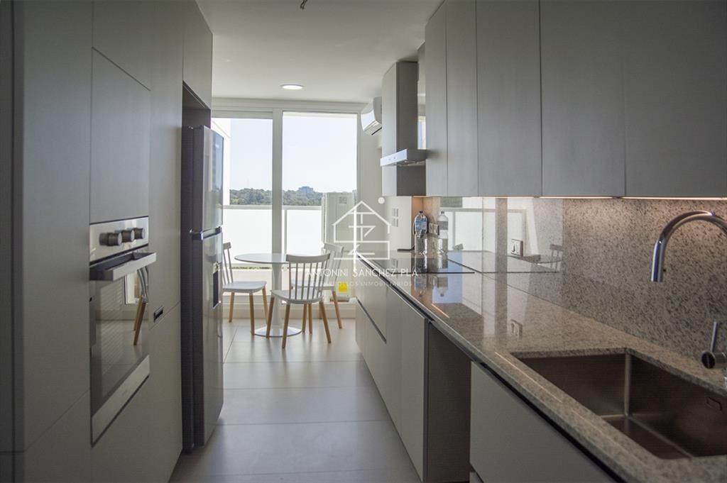 Le Parc III, departamento de 3 dormitorios en venta, Punta