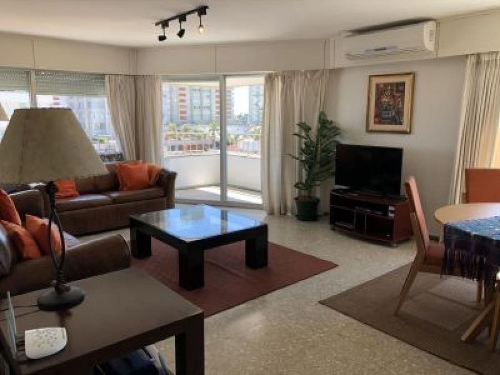 Venta apartamento 2 dormitorios Punta del Este