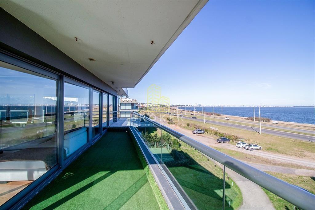 Venta Apartamento Penthouse 3 Dormitorios Primera
