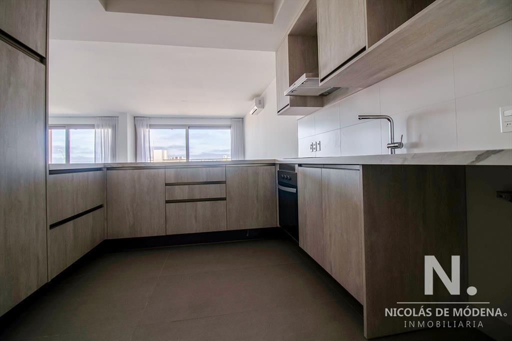 Departamento de 3 dormitorios en suite en Manantiales
