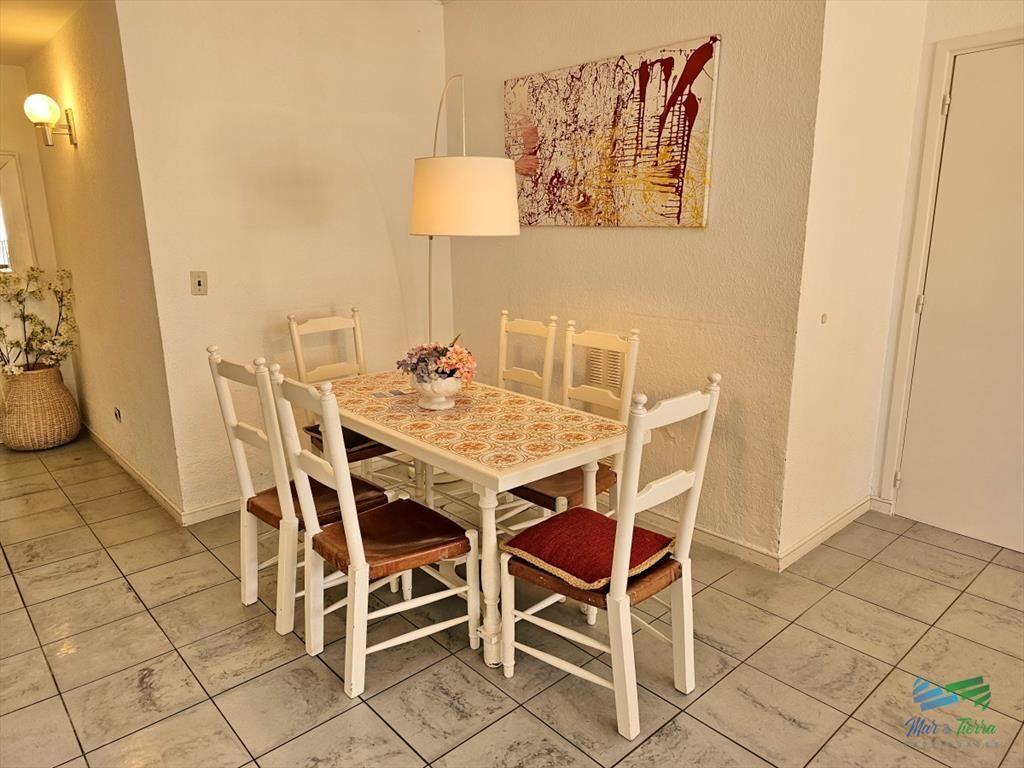 Vendo apartamento dos dormitorio en la peninsula,
