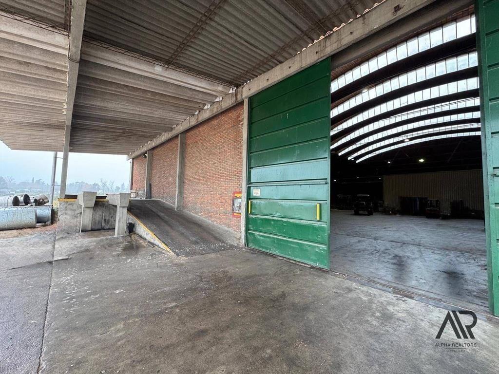 Polo Logístico en alquiler con galpón de 8000 m y 44 has...
