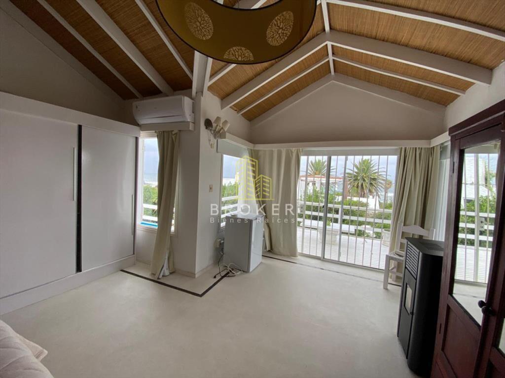 Alquiler anual y de temporada de increible casa a