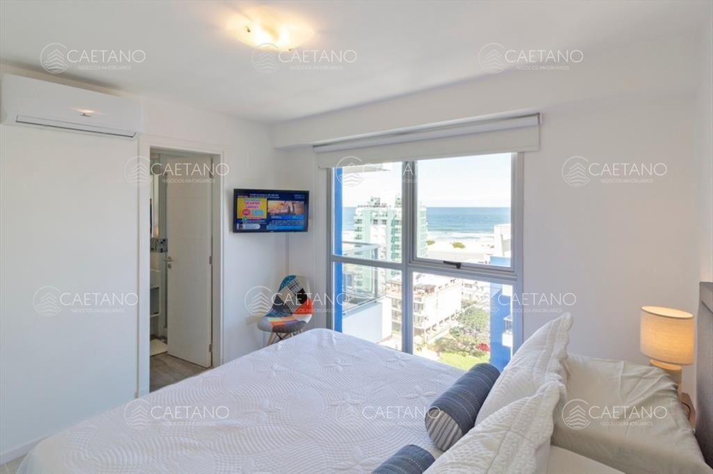 Hermoso Apartamento en torre Arenas del Mar 2