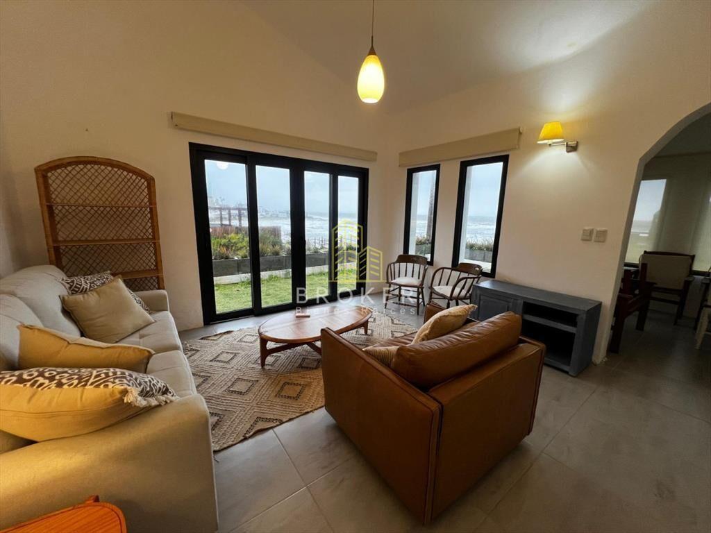 Alquiler de hermosa casa MUY bien ubicada en la