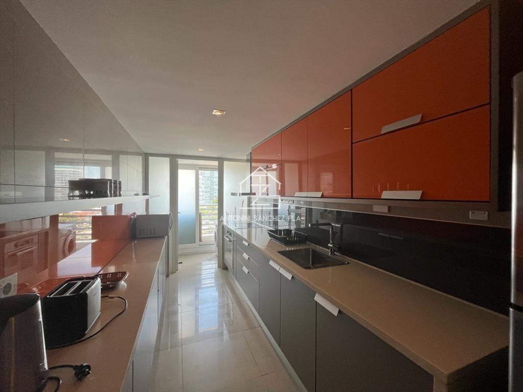Apartamento en Mansa, 3 dormitorios *
