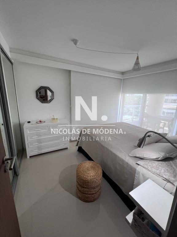 Apartamento de 1 dormitorio en Playa Brava, Punta del Este