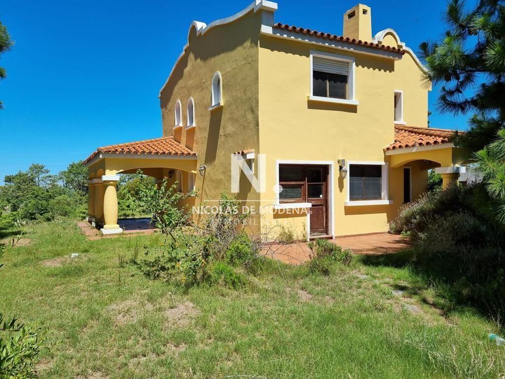 OPORTUNIDAD. VENDE CASA EN LA BARRA