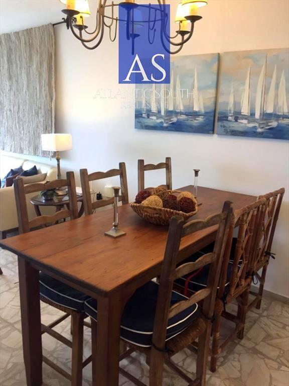 Apartamento 3 dormitorios con estufa a leña y