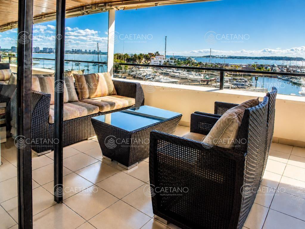 Venta apartamento 3 dormitorios. Puerto, Punta
