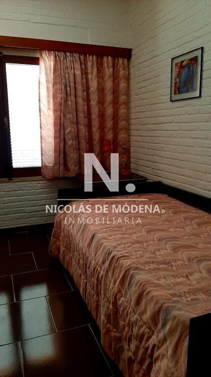 Casa de 4 dormitorios en venta en Playa Mansa, Punta del Es