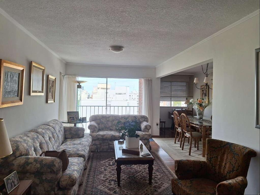 VENTA DE APARTAMENTO EN PUNTA CARRETAS -