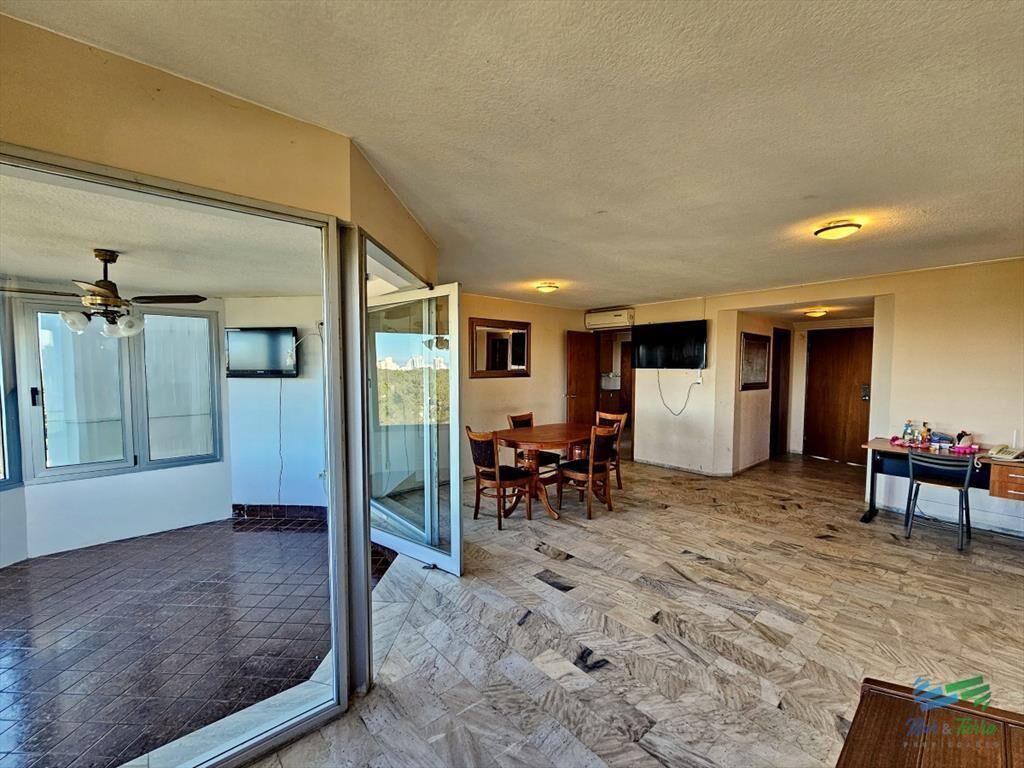 APARTAMENTO EN VENTA, 3 DORMITORIOS. SOBRE