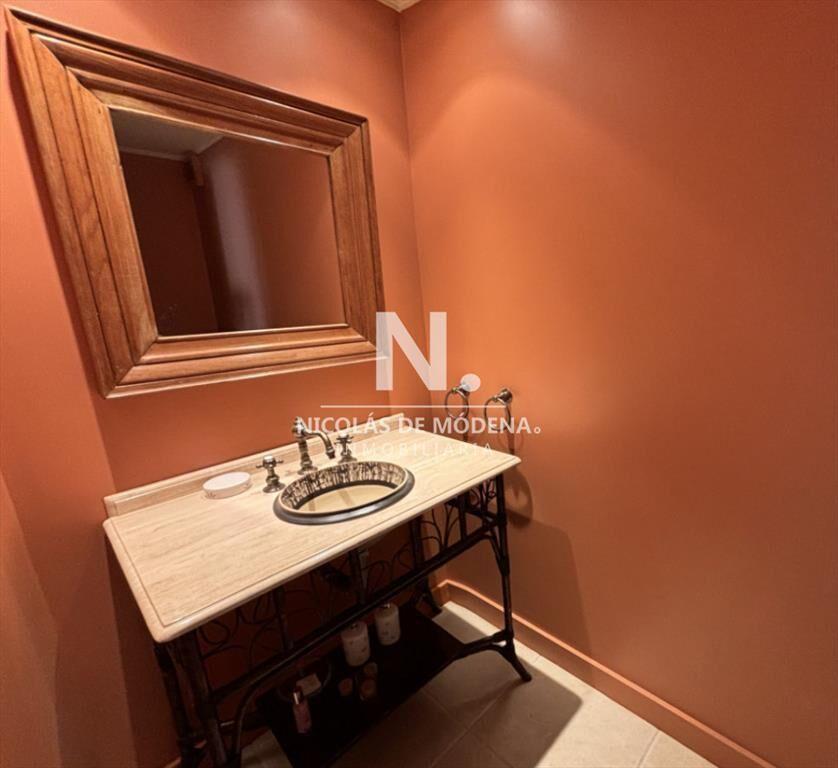 Departamento de 3 dormitorios + dep en venta con