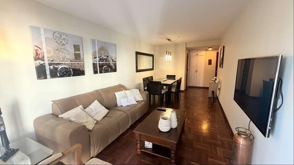 Alquiler Apartamento Punta Carretas 2 Dormitorios 2 Baños ,