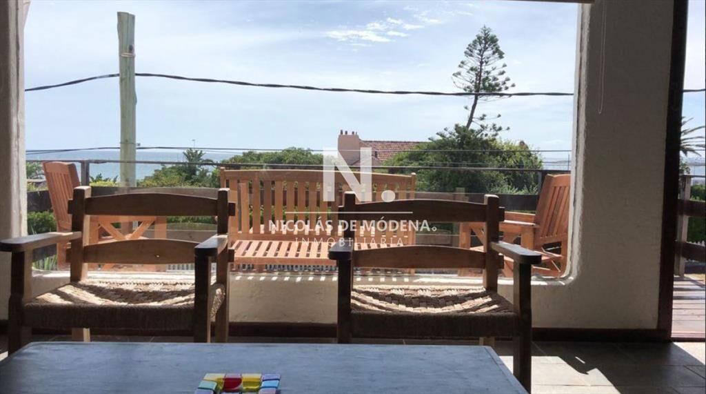 Hermoso apartamento en 2 plantas con vista al mar