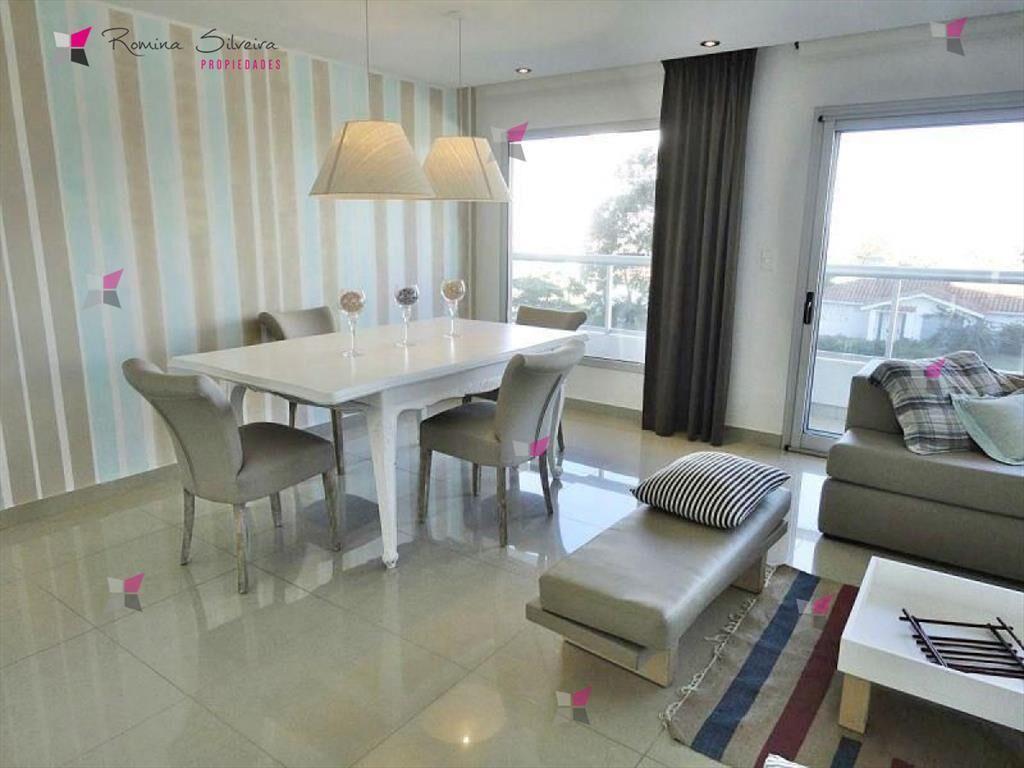 VENTA DE APARTAMENTO DE 3 DORMITORIOS EN BRAVA PUNTA DEL ES