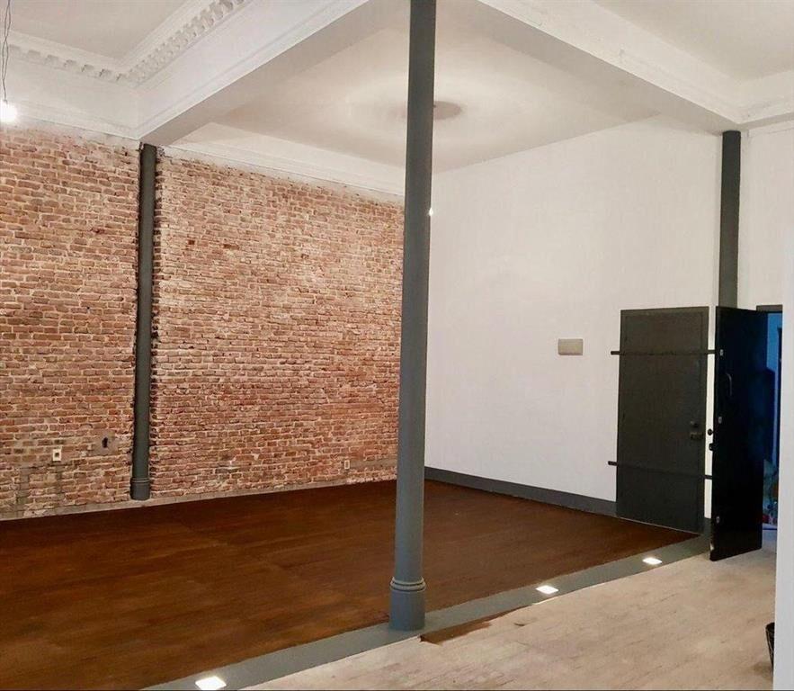 Venta Edificio con renta en Ciudad vieja Peatonal Bacacay
