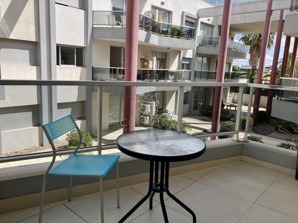 Apartamento en Península 1 dormitorio con garage