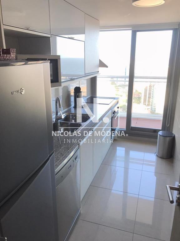 Departamento, de 2 suites, a la venta en Punta