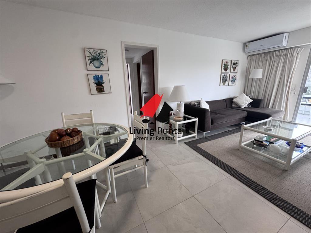 Hermosa planta en venta