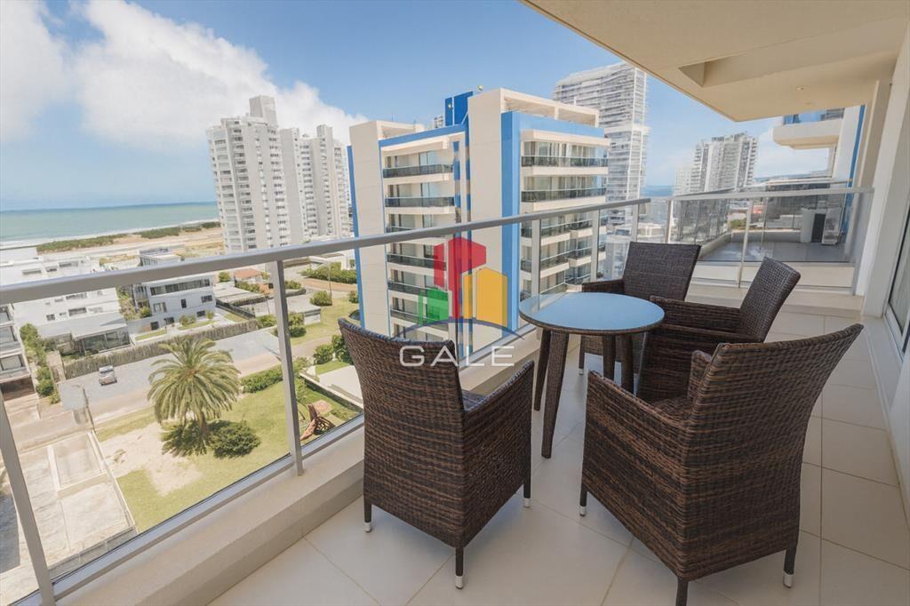 Apartamento 2 dormitorios 2 baños  con vista al