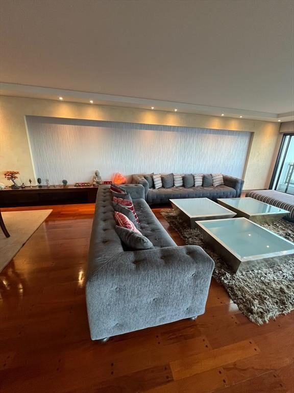 Apartamento Edificio Olimpo 3 dormitorios más servicio comp