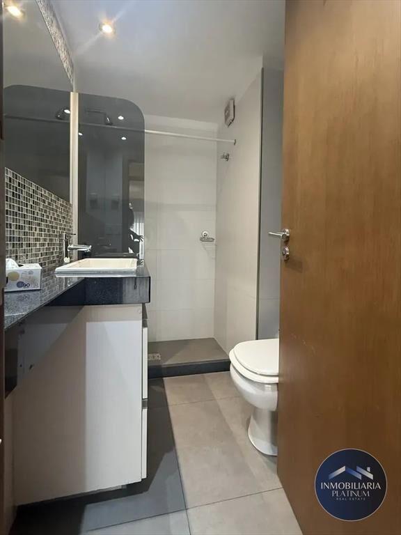 Apartamento de 2 Dormitorios y 2 Baños en Venta en Malvin