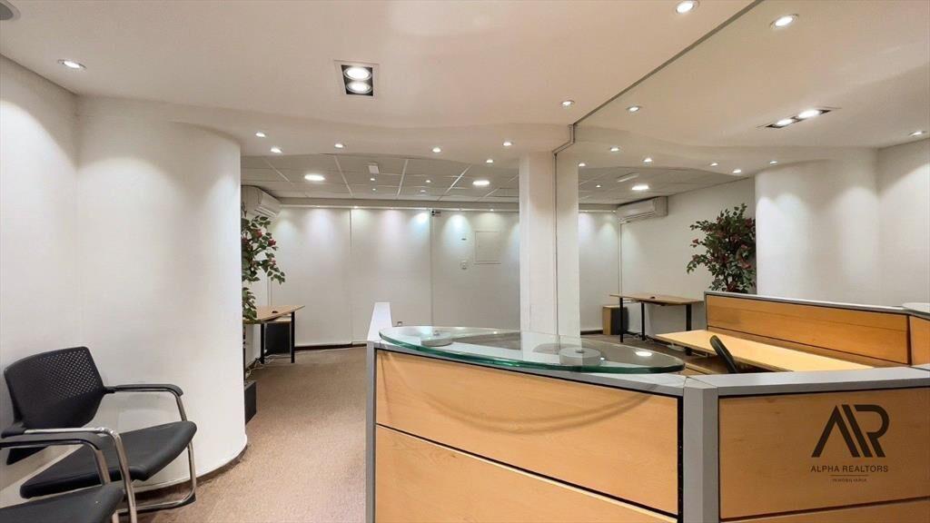 Venta Oficina con renta en Torre Libertad sobre 18 de ju...