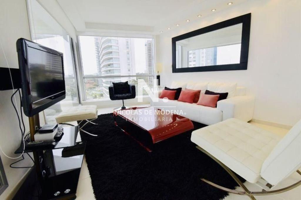 Apartamento en alquiler Playa Mansa 3 dormitorios SEASONS