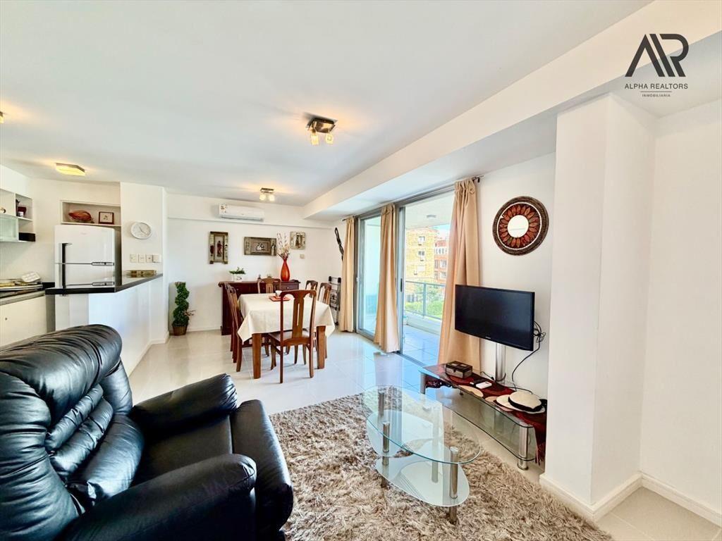 Apartamento en venta c/ cochera en Aidy Grill