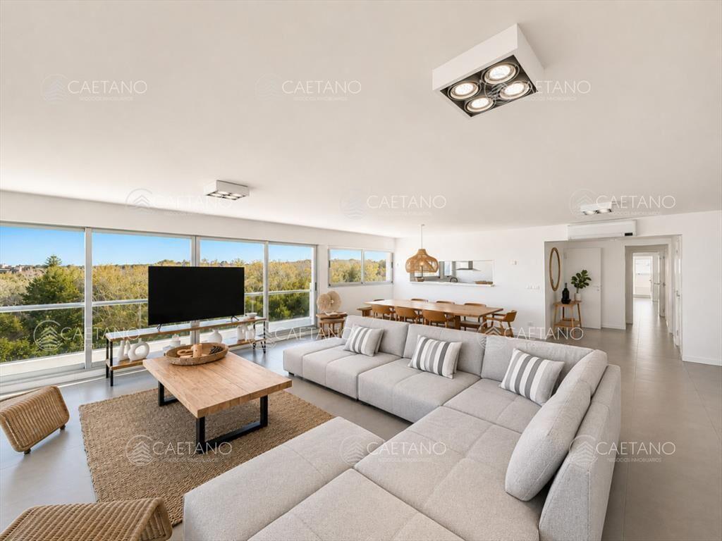 Lujoso pent house brava venta
