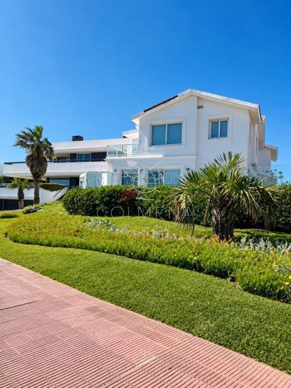 GRAN CASA EN VENTA, PRIMERA LÃ�NEA