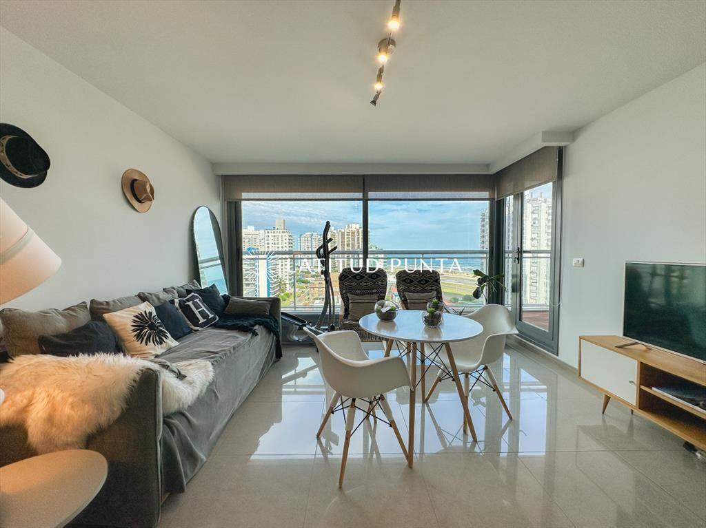 Apartamento en Brava, piso alto de 1 dormitorio