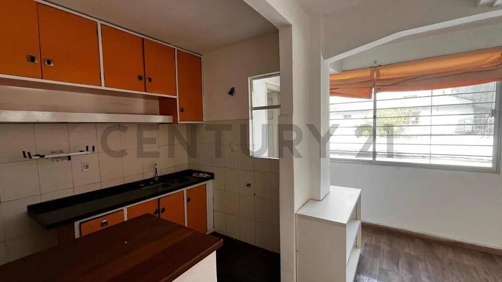 Apartamento con RENTA $32.000 3 Dormitorios- Patio exc- B...