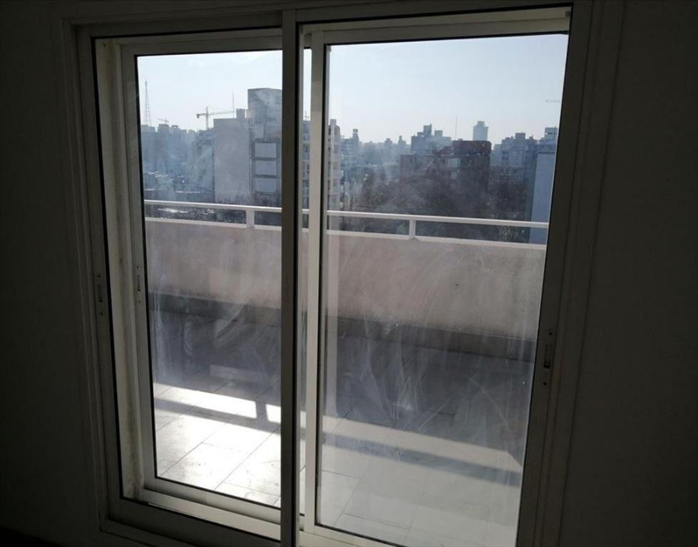 Venta de apartamento en Cordón: pent house de 1 dormitorio