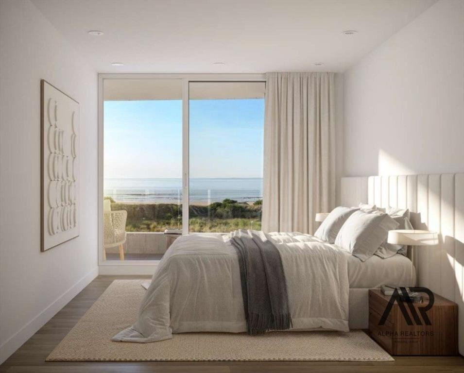 APARTAMENTO DE 3 DORMITORIOS, CON TERRAZA AL FRENTE. RAM...