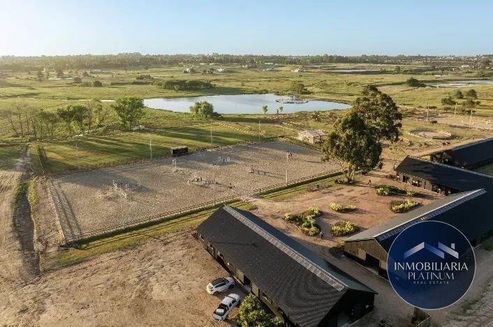 Terreno en venta de 910m2 ubicado en Cavas de la Tahona