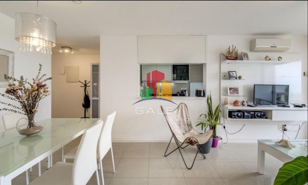En venta apartamento de 2 dormitorios en Jardines de la Sie