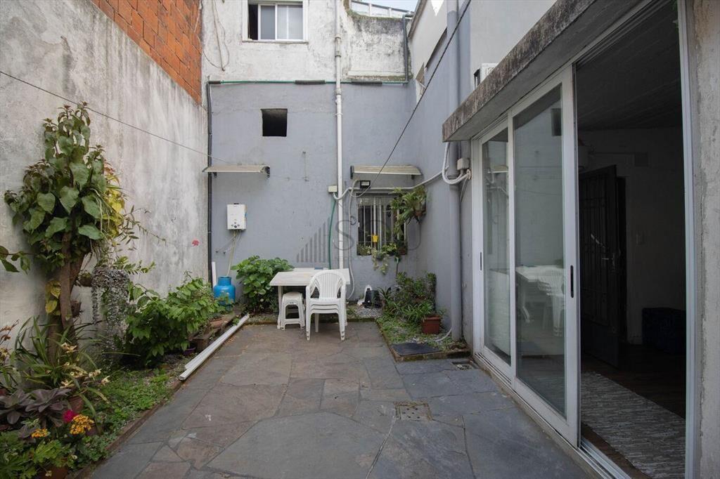 Casa en venta de 2 dormitorios más garaje en barrio La Come